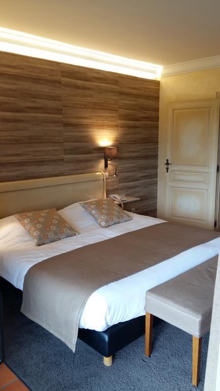 Hostellerie Gilain Achêne Dış mekan fotoğraf